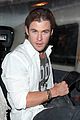 hemsworth-reunites01