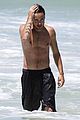liam-surf