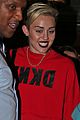 miley-sneak