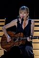 swift-red