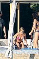aniston-cabo28