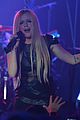 avril-q102