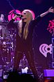 avril-q102