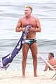champion-shirtless