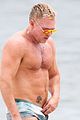 champion-shirtless