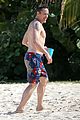 downey-shirtless