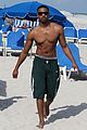 jordan-shirtless25