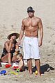lachey-shirtless