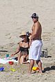 lachey-shirtless