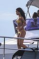 rihanna-gold