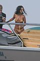 rihanna-gold