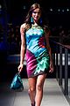 shayk-runway