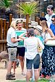sofia-vergara-zoo