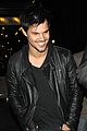 lautner-laughs