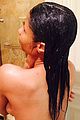 minaj-shower