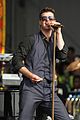 thicke-mic