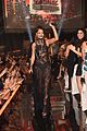 rihanna-iheart2