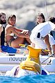 leto-shirtless