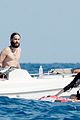 leto-shirtless