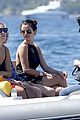 sel-boat