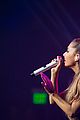 ariana-iheart