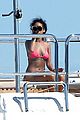 rihanna-rivers