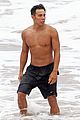 ohno-shirtless2