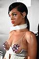 rihanna-spends