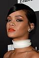 rihanna-spends
