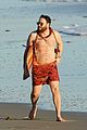 seth-shirtless