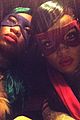 rihanna-turtles