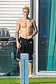 bieber-shirtless