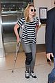 chloe-crutches