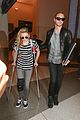 chloe-crutches