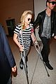 chloe-crutches