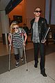 chloe-crutches
