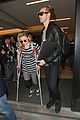 chloe-crutches