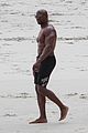 owens-shirtless