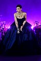 rihanna-dballpermces