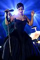 rihanna-dballpermces