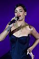 rihanna-dballpermces