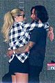 kesha-cuddle
