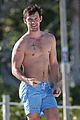 pettyfer-beachday