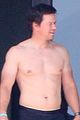 wahlberg-poolside