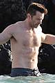 jackman-noshirt