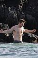 jackman-noshirt