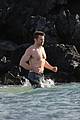 jackman-noshirt