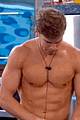 honeycutt-shirtless