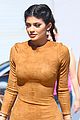 jenner-curvess