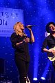 ellie-friends